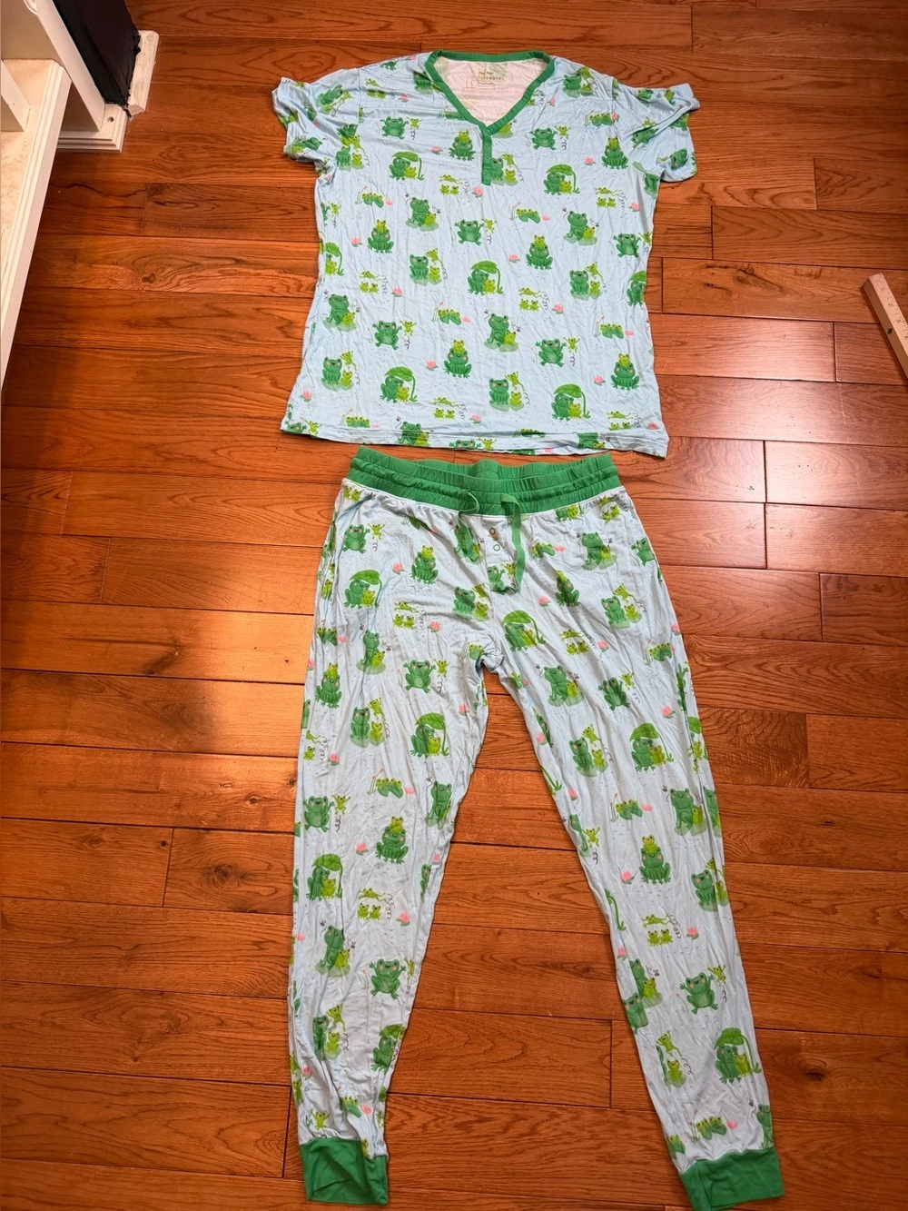 Little Sleepies Women’s ‘Leaping Love’ Retired Frog Pajama Set